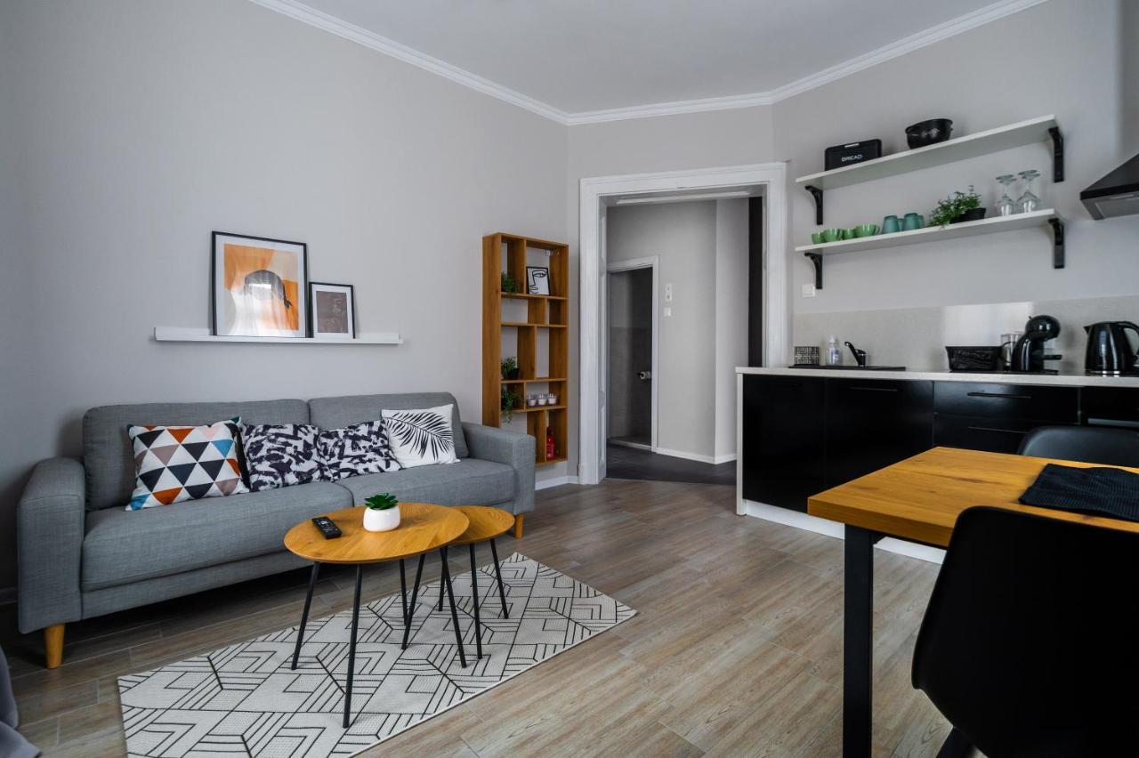 Boutique 2-Bedroom Apartment In Sofia Sófia Exterior foto